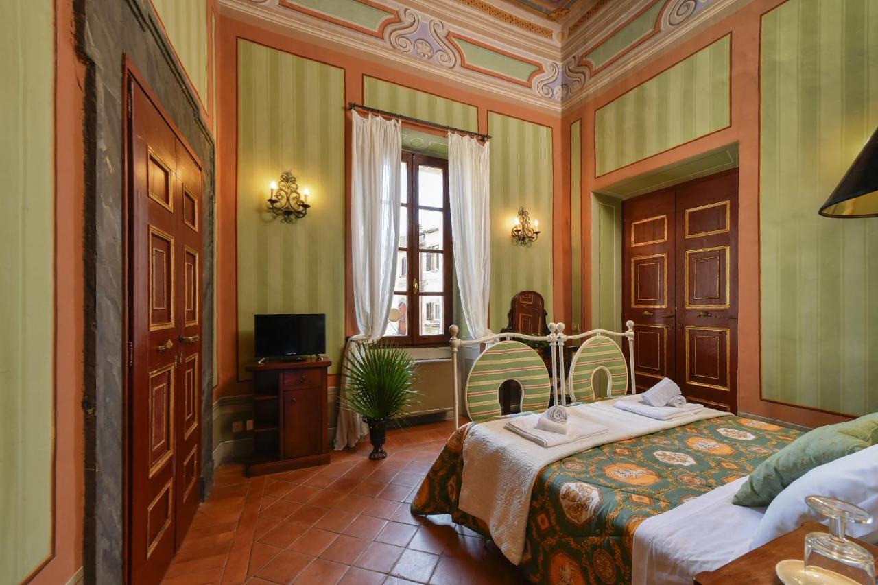 Отель Castello Costaguti Roccalvecce Экстерьер фото