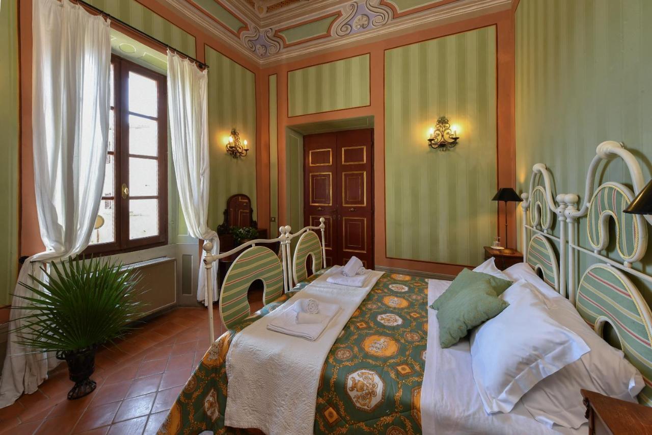 Отель Castello Costaguti Roccalvecce Экстерьер фото