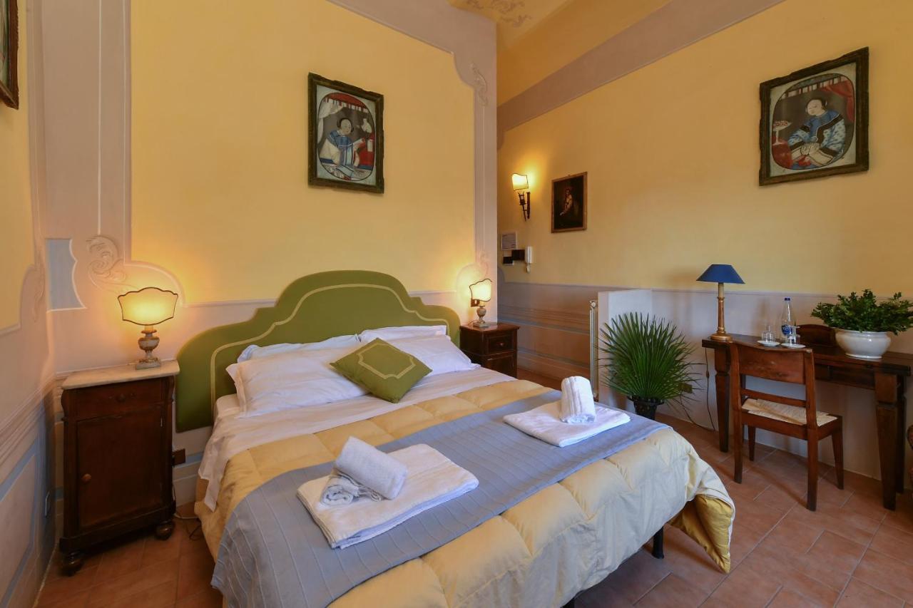 Отель Castello Costaguti Roccalvecce Экстерьер фото